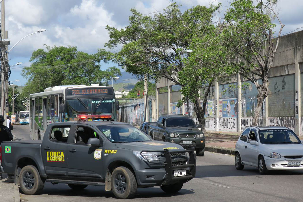 Paran Envia Policiais Civis E Militares Para Auxiliar O Rio De Janeiro