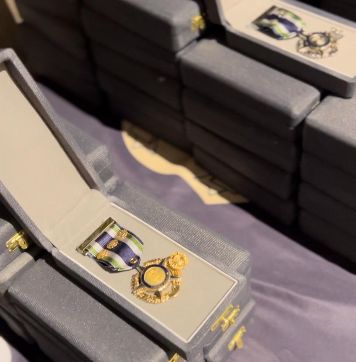 PCPR homenageia servidores com Medalhas de Serviço Policial em Curitiba